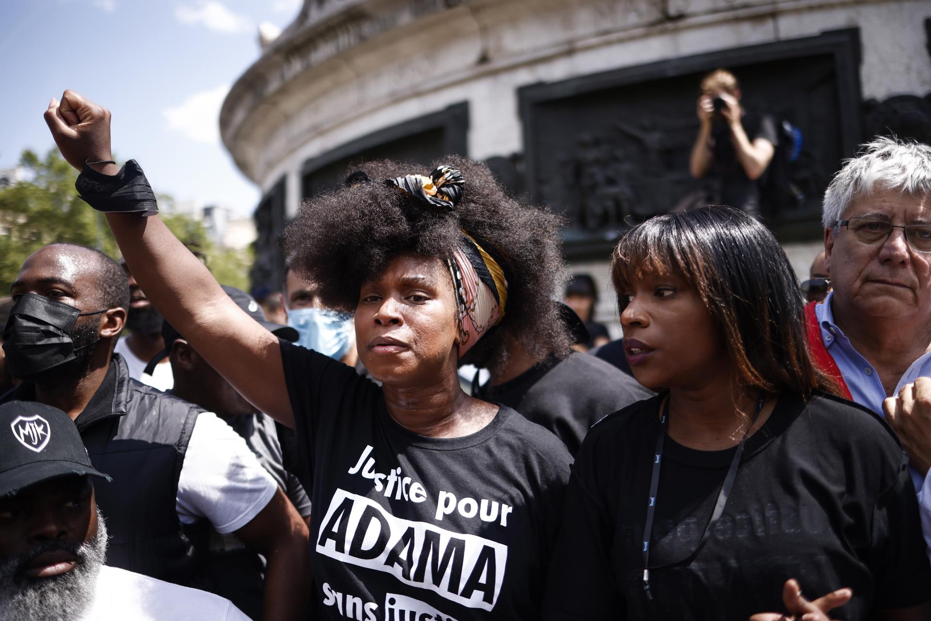 Incidentes en la marcha anual en memoria de Adama Traoré, prohibida por las autoridades francesas