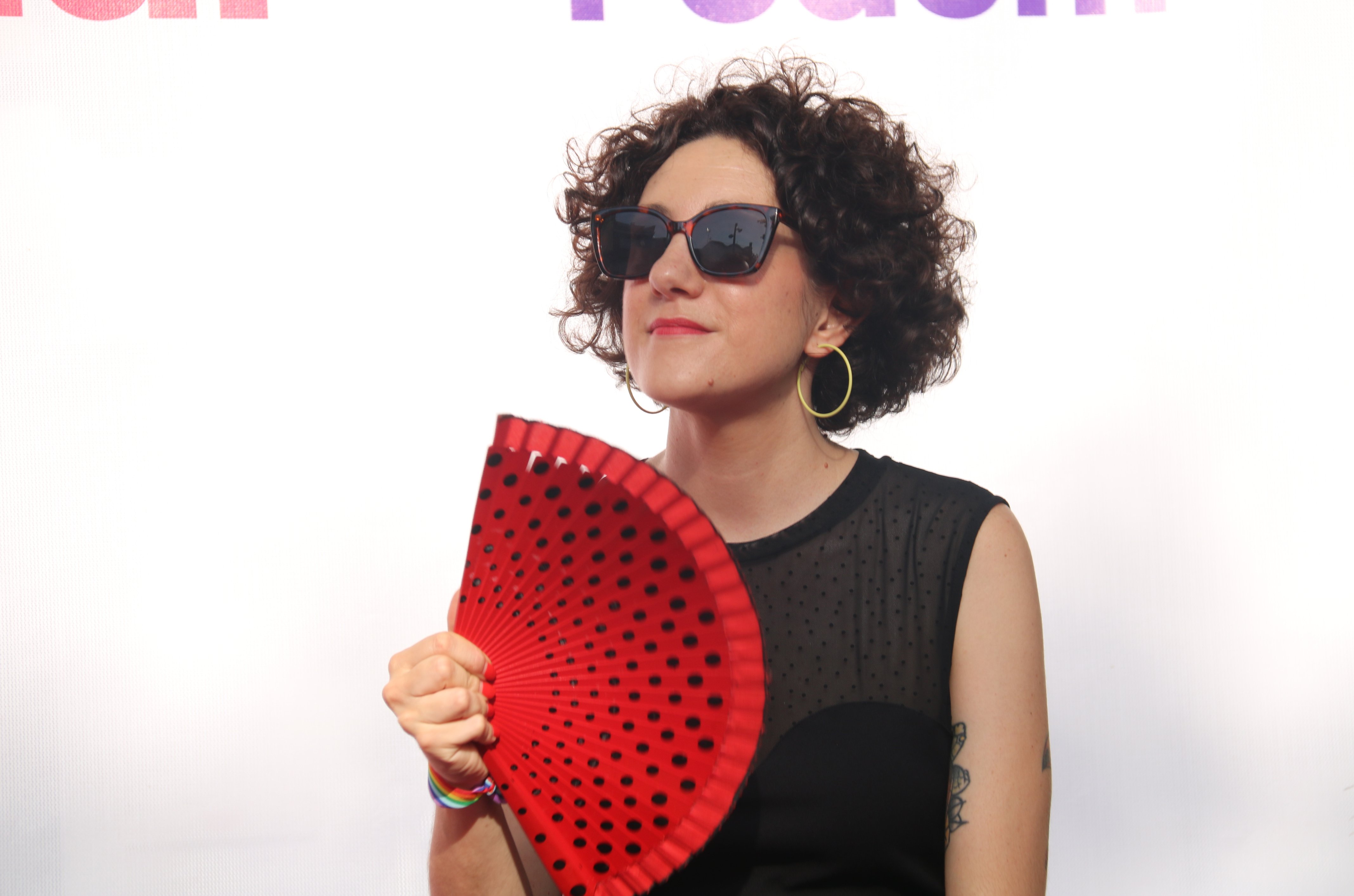 El programa electoral de los comunes contempla un referéndum, pero agua la concreción