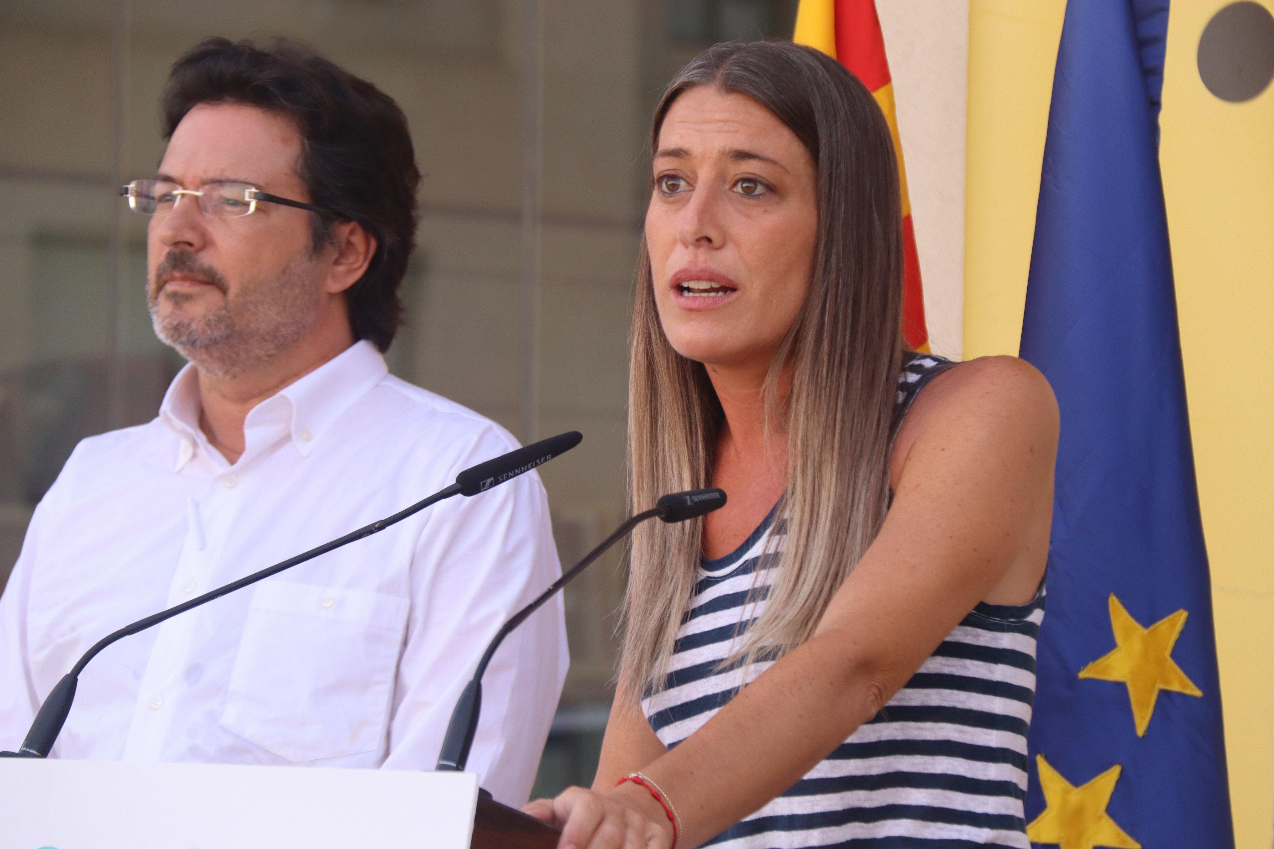 "Obsesión enfermiza": así ve Junts la propuesta de Feijóo de excluir a Puigdemont de las listas