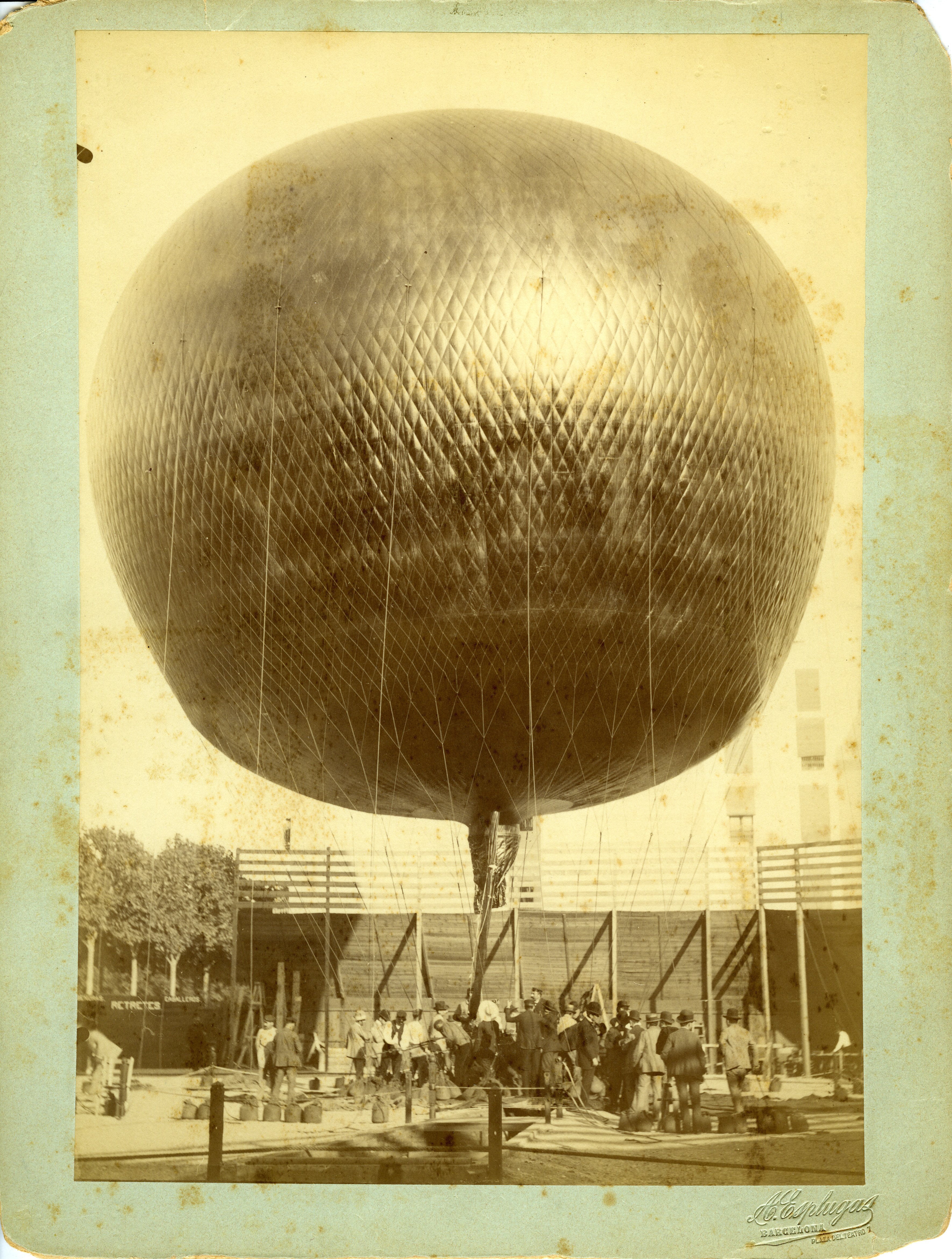 15 Exposición Universal de Bcn. Globo cautivo, 1888. AFB. Antoni Esplugas 15 Exposición Universal de Bcn. Globo cautivo, 1888. AFB. Antoni Esplugas