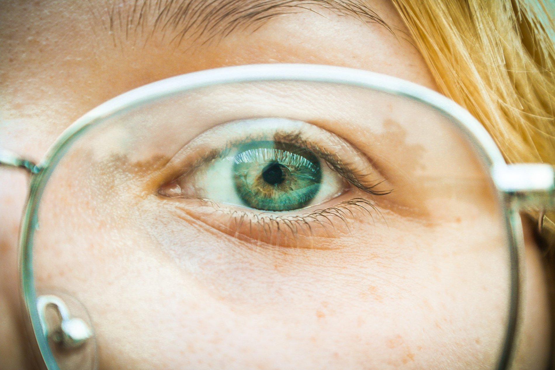 Esto es todo lo que tienes que saber sobre la presbicia: un defecto ocular que nos afecta a todos
