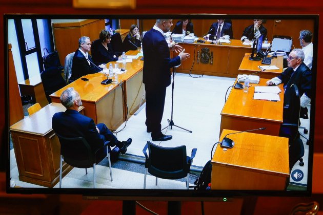 Miquel Buch declara al TSJC Miquel Buch declara al TSJC