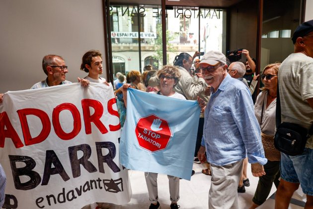 Protesta en el Tanatorio de Sants (4) / Montse Giralt