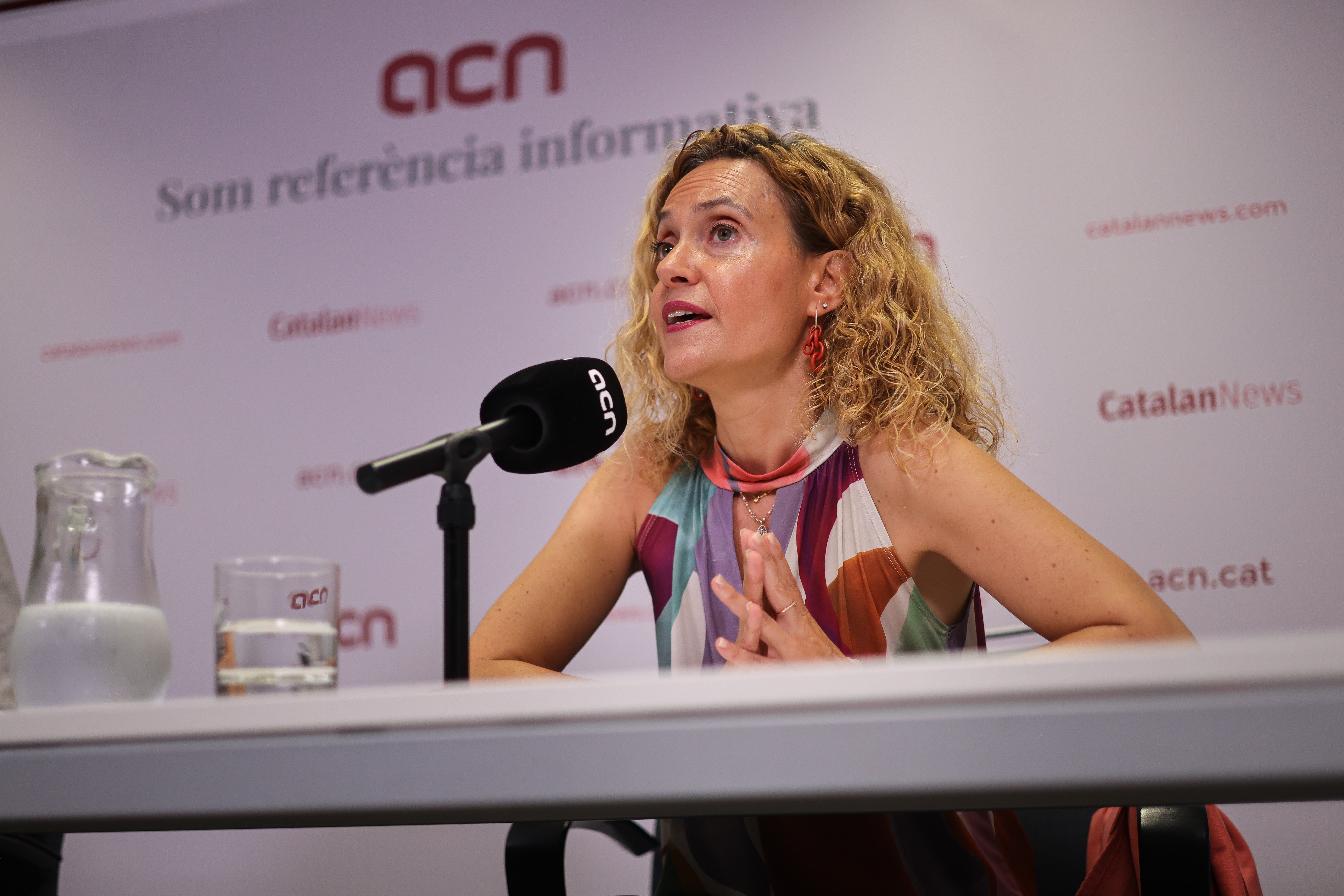 Meritxell Batet evita garantizar la continuidad de la mesa de diálogo si el PSOE sigue gobernando