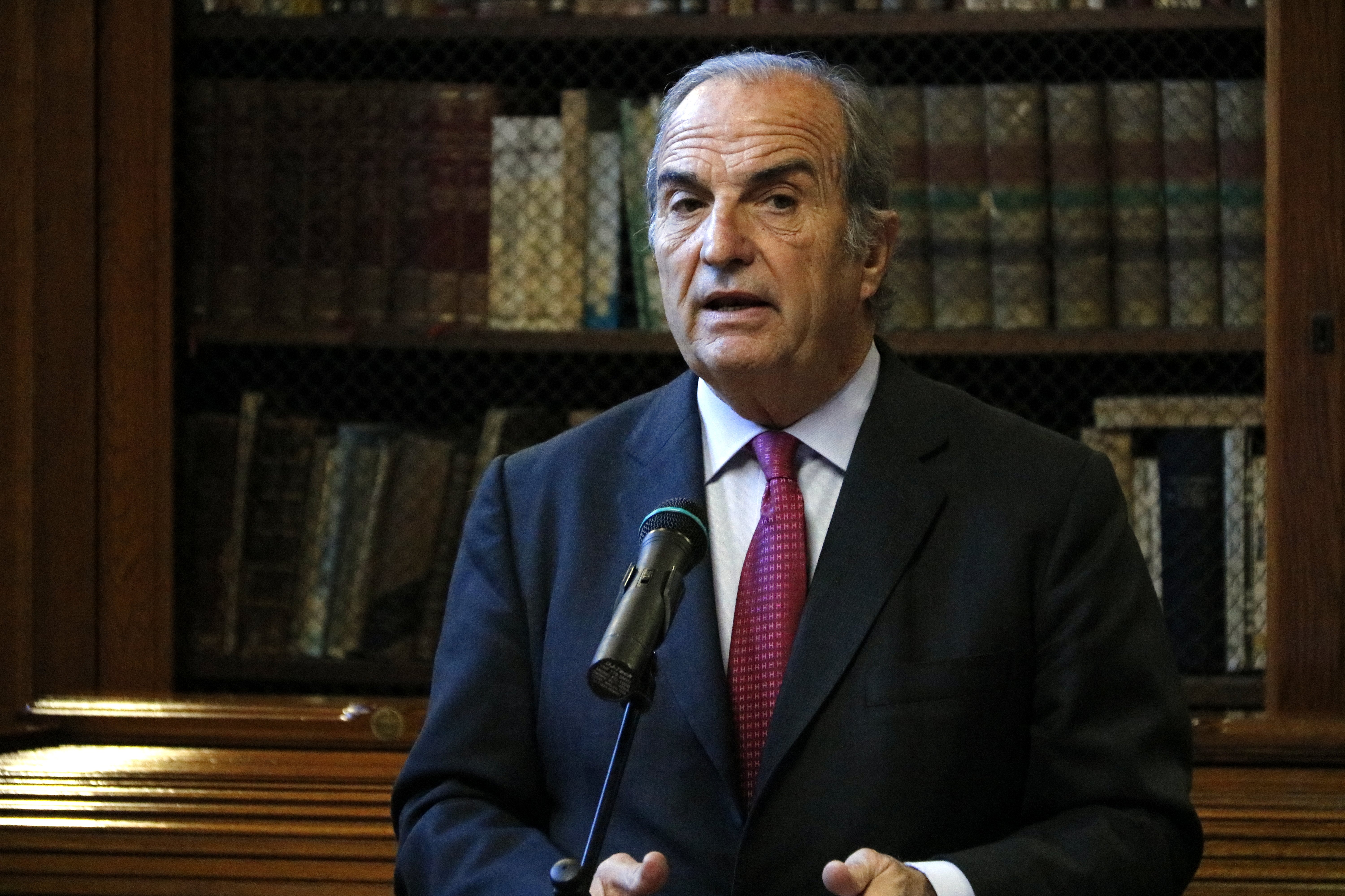 La junta de Foment s'imposa a Montellà per fer eleccions abans que la CEOE