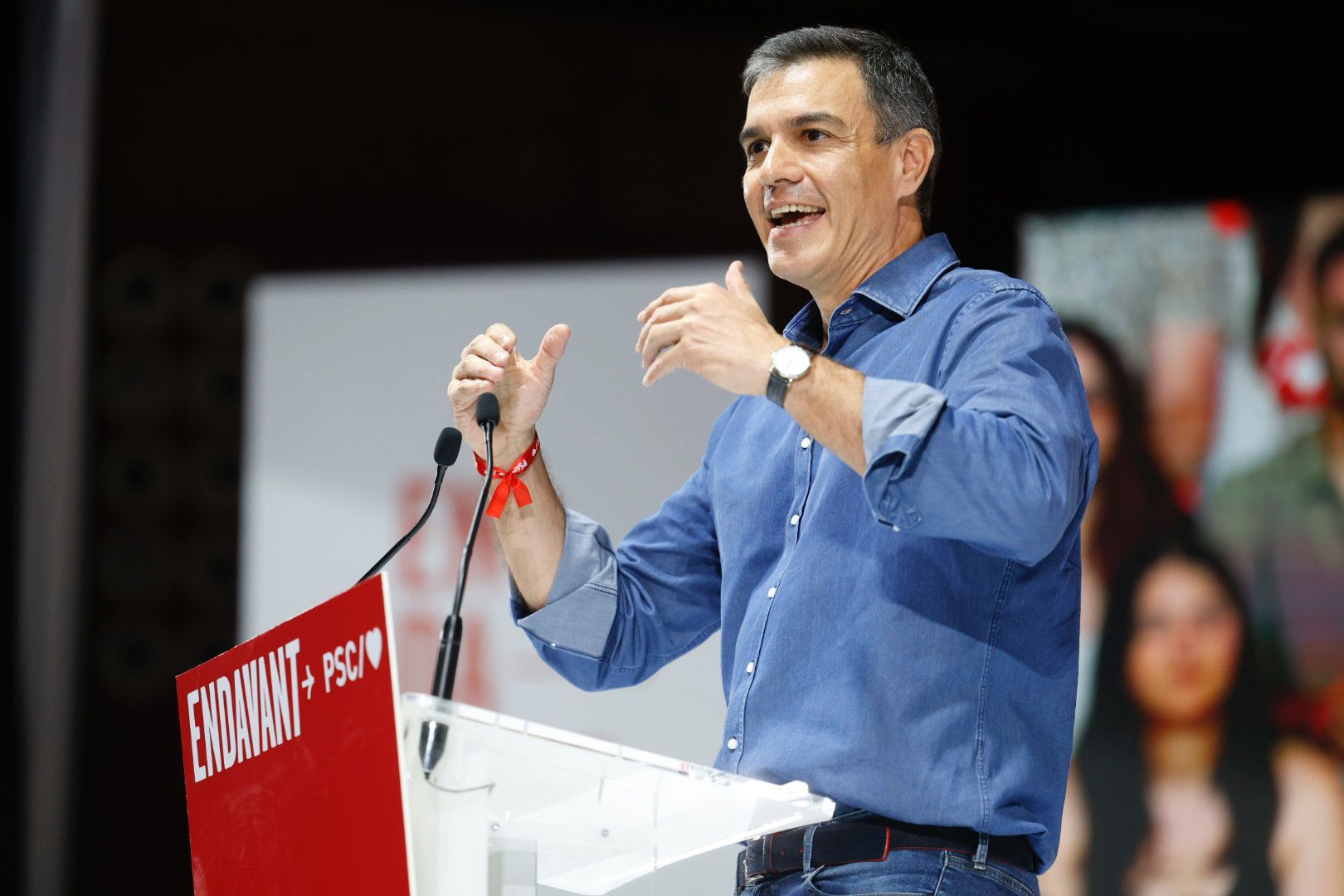 El CIS mantiene al PSOE líder en el último barómetro del 23-J y remonta al independentismo