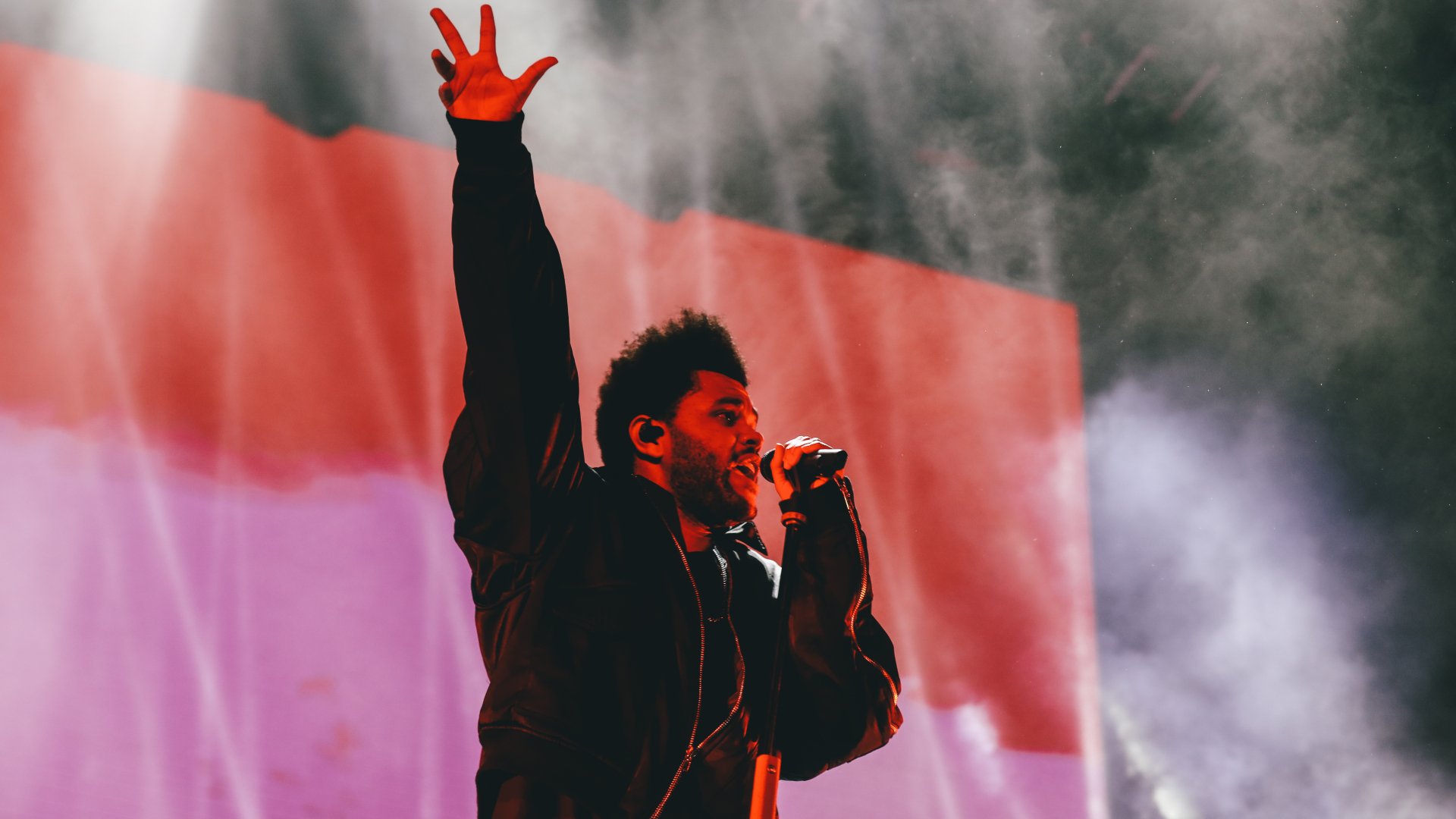 Concert de The Weeknd a Barcelona: l'artista arriba envoltat per la polèmica per la sèrie The Idol