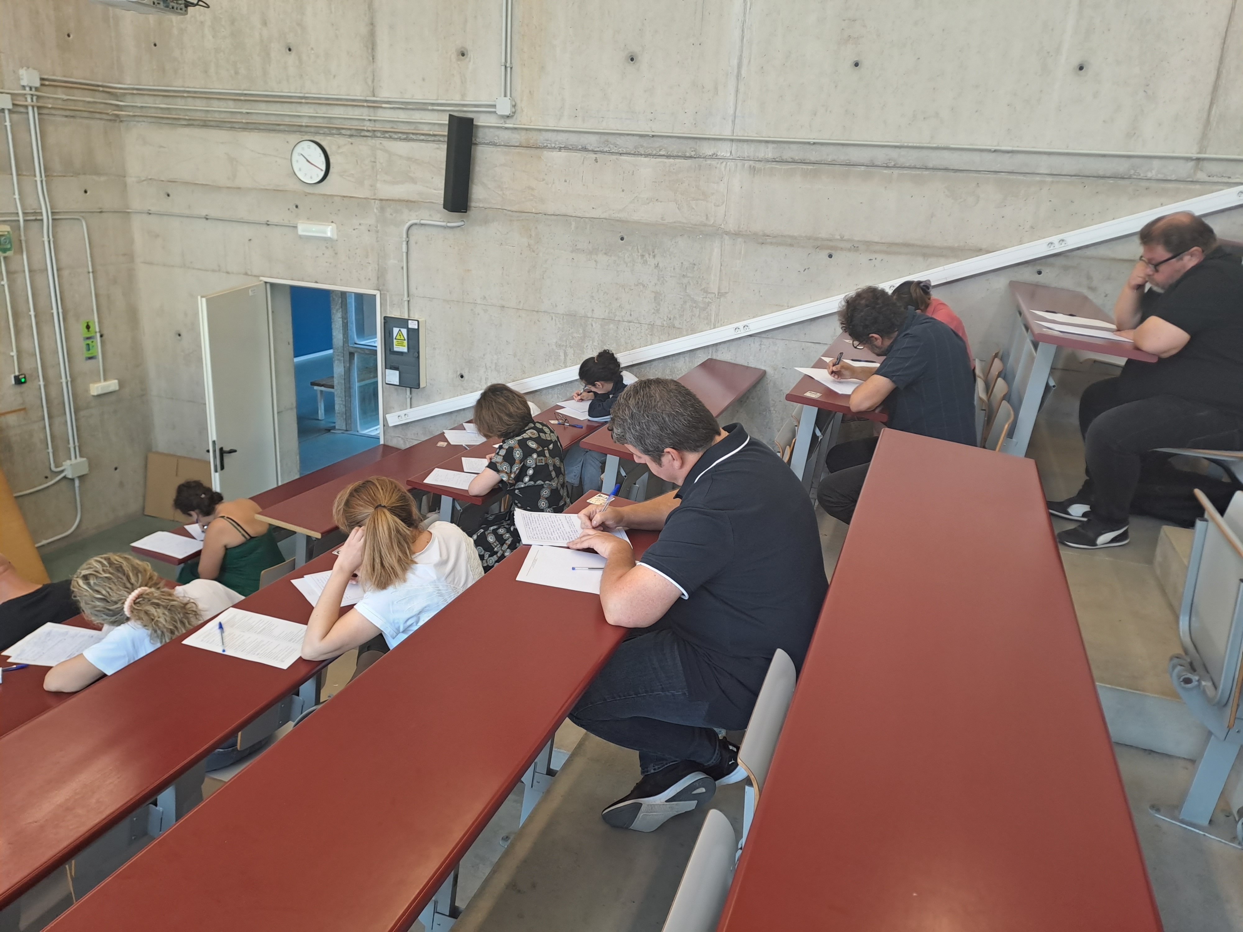 EuropaPress 5338777 imagen examenes oposiciones profesor secundaria celebrados pasado mes junio