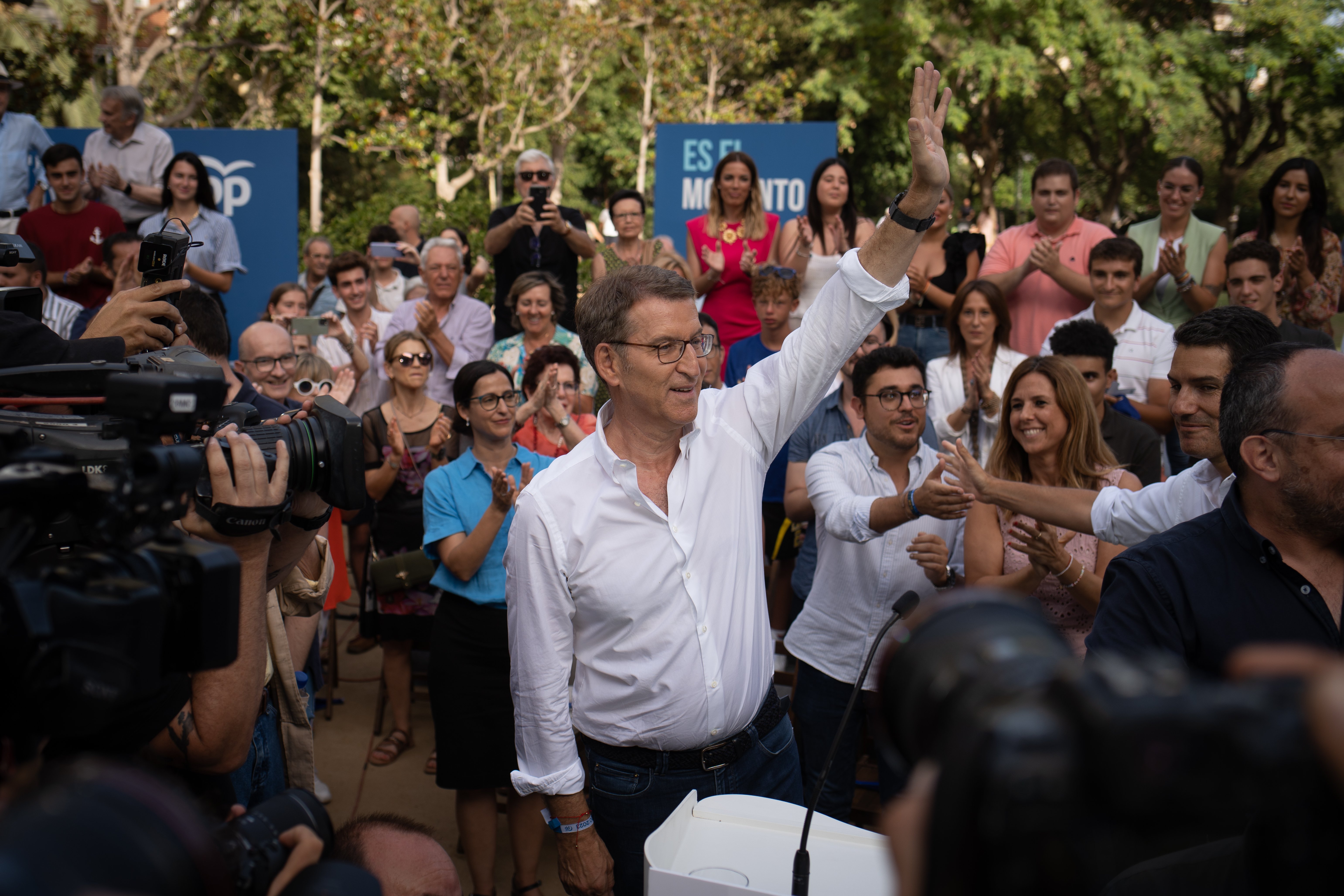 Feijóo replica el exabrupto de Abascal sobre el 155 duro en Catalunya: "Yo rebajaré las tensiones"