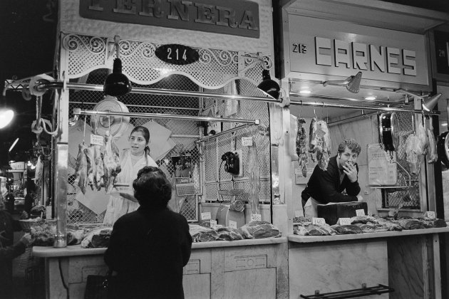 7. Mercado de la Boqueria, 1969. Jordi Pol. AFB 7. Mercado de la Boqueria, 1969. Jordi Pol. AFB