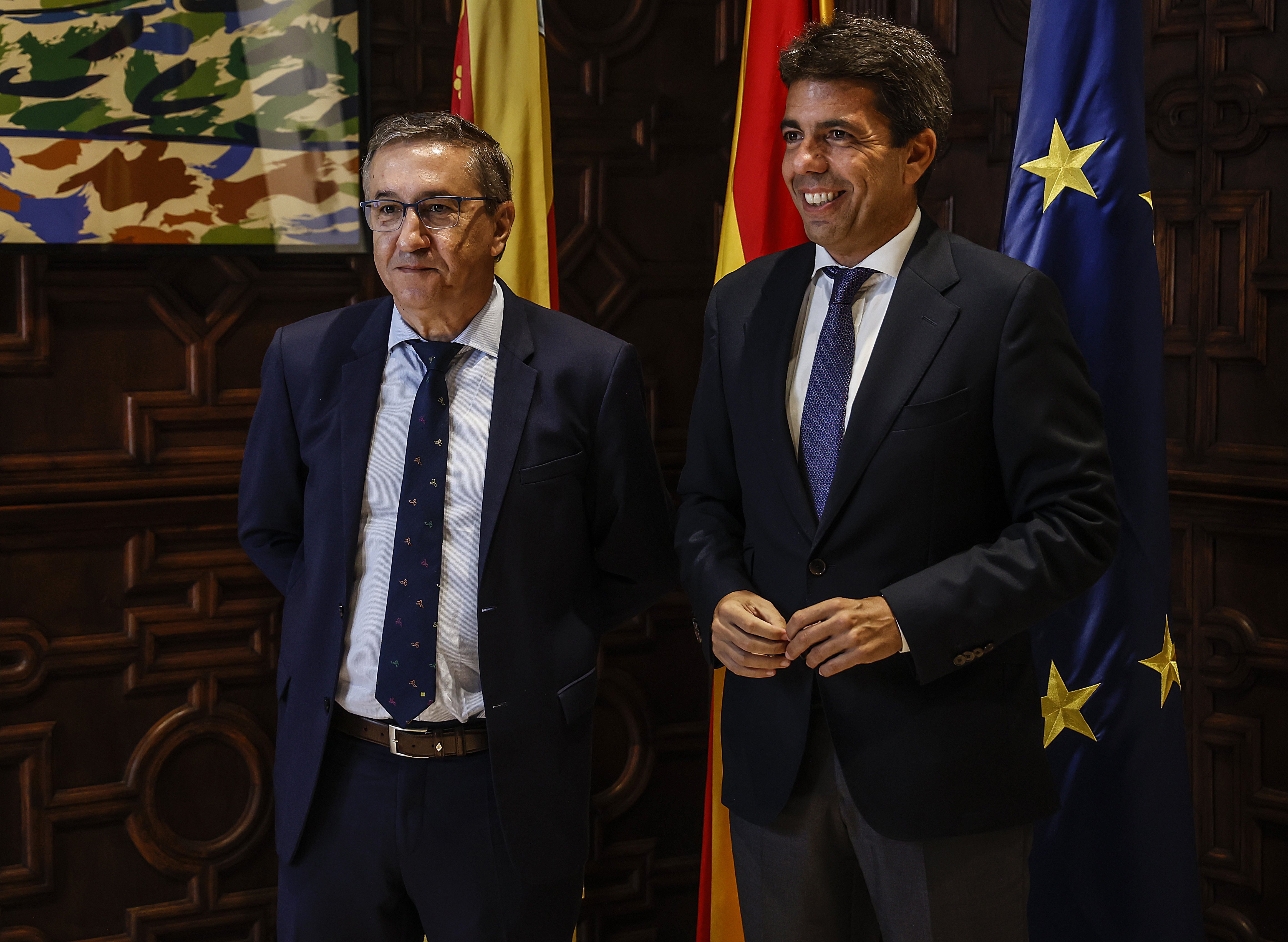 The PP and Vox will eliminate Catalan as the main language in schools in eight Valencian regions