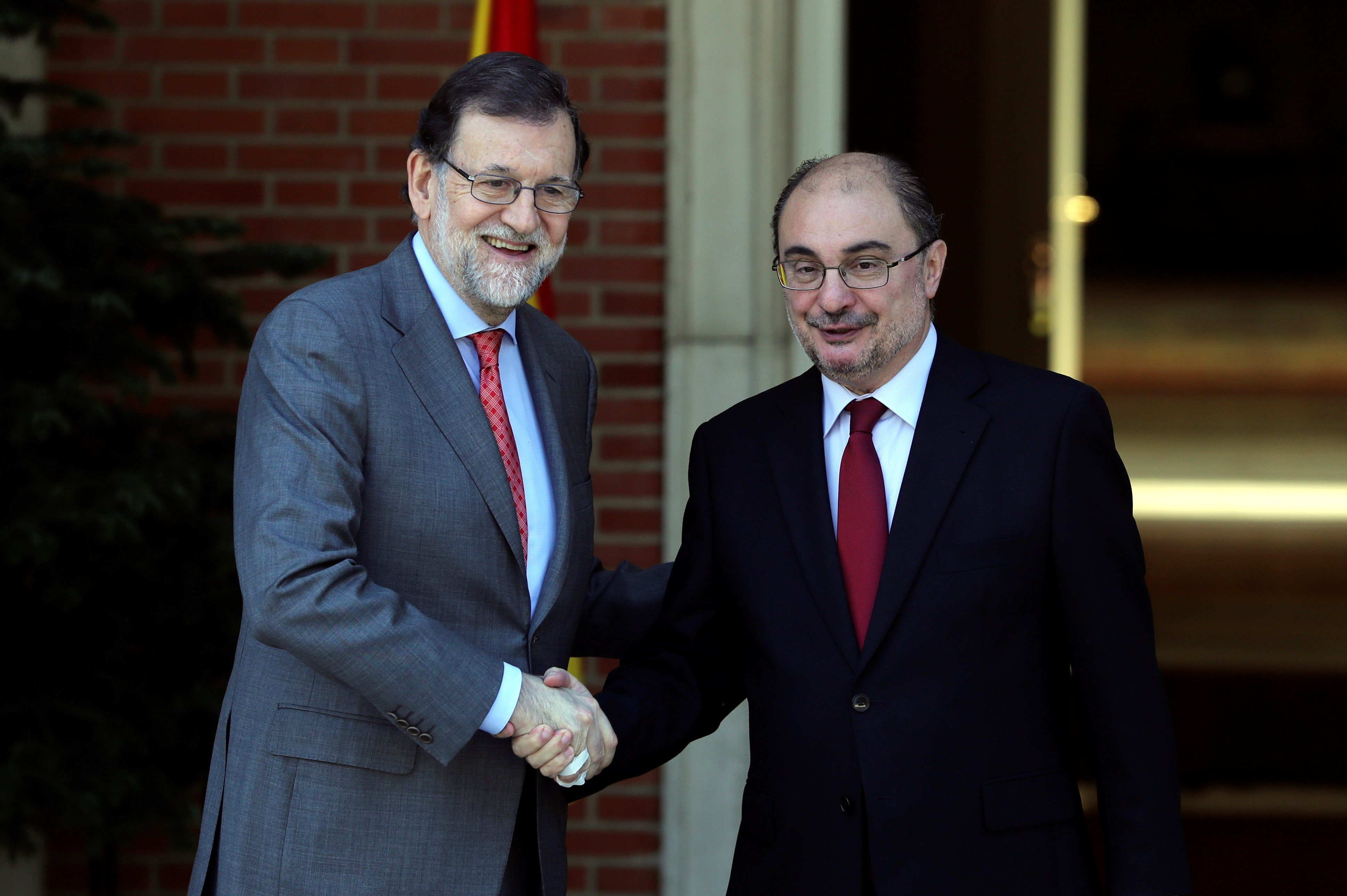 Lambán defiende que Rajoy pacte en nombre de Catalunya una nueva financiación