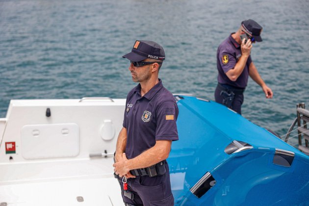 mossos policía maritima montse giralt mossos policía maritima montse giralt
