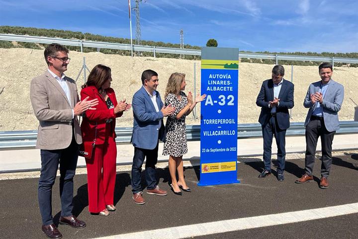 Sin dudas en la Comisión Europea: claro que se pagará por circular por las autovías