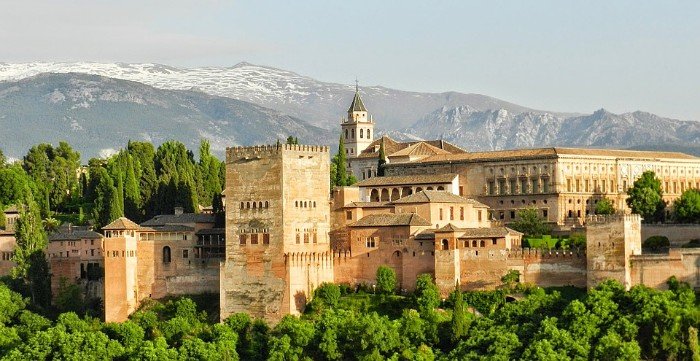 l'alhambra de granada|magrana