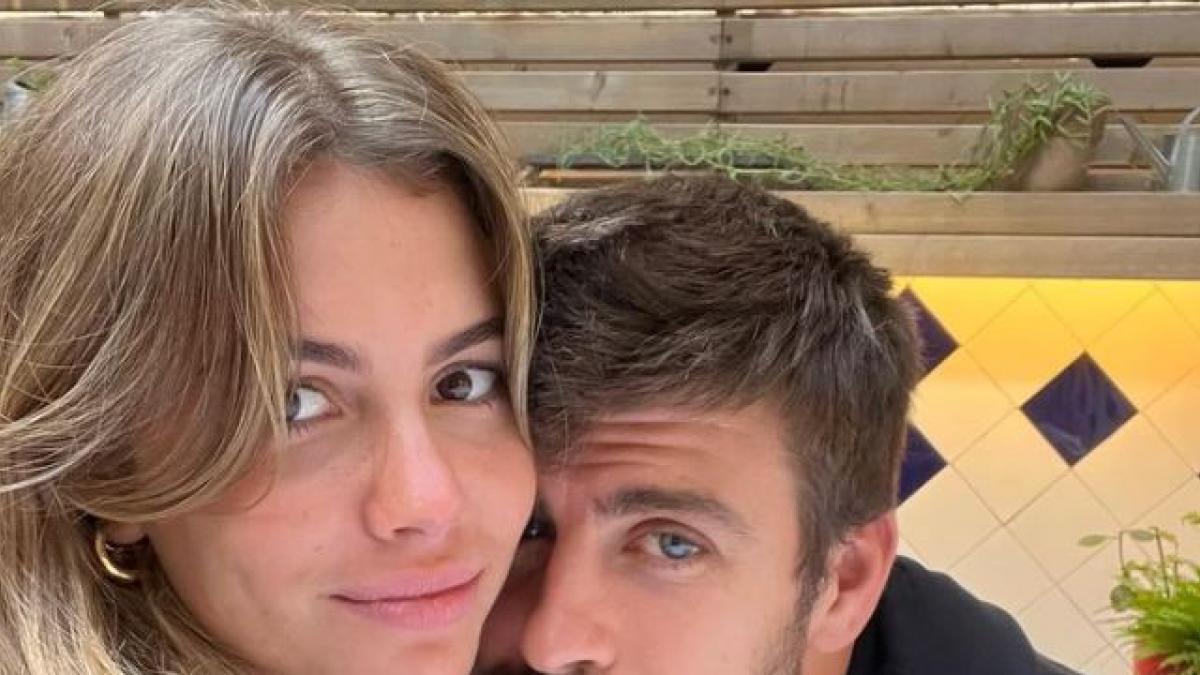 Clara Chía i Piqué, primera foto junts 