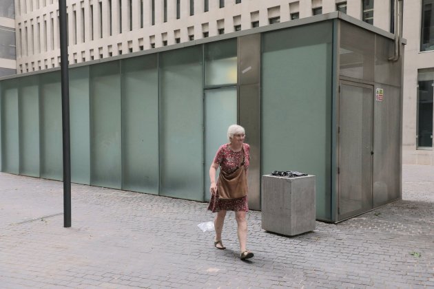 Clara Ponsatí sortint de la Ciutat de la Justícia / Foto: Eva Parey