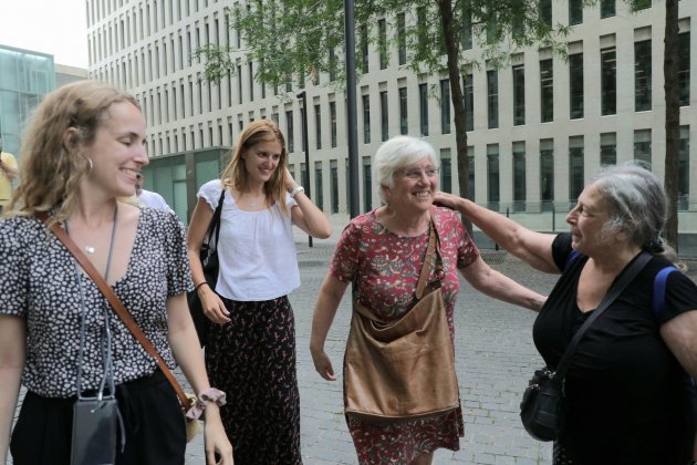 Clara Ponsatí sortint de la Ciutat de la Justícia / Foto: Eva Parey