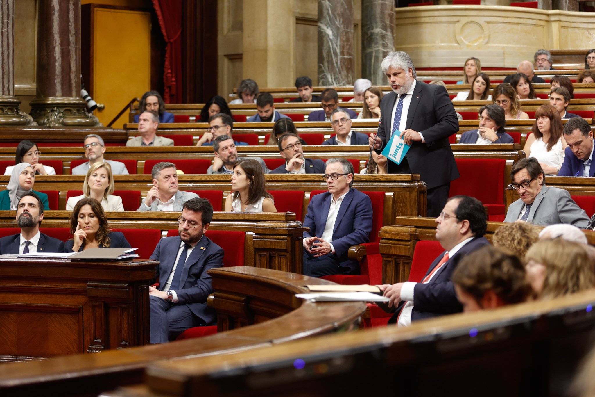 Junts retira la moció sobre Israel i prioritza un acord per a una declaració conjunta del Parlament