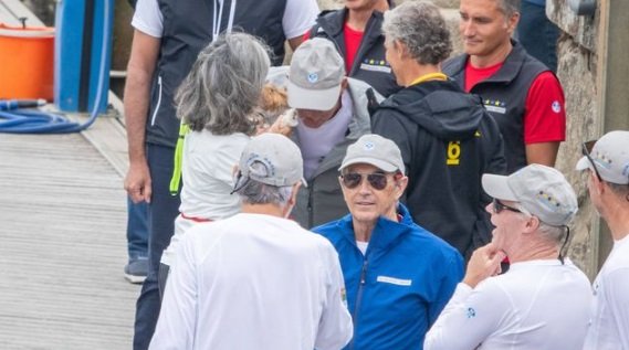 perro lametazo juan carlos perro lametazo juan carlos
