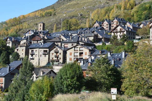 pueblos con encanto cerca de lleida   taull