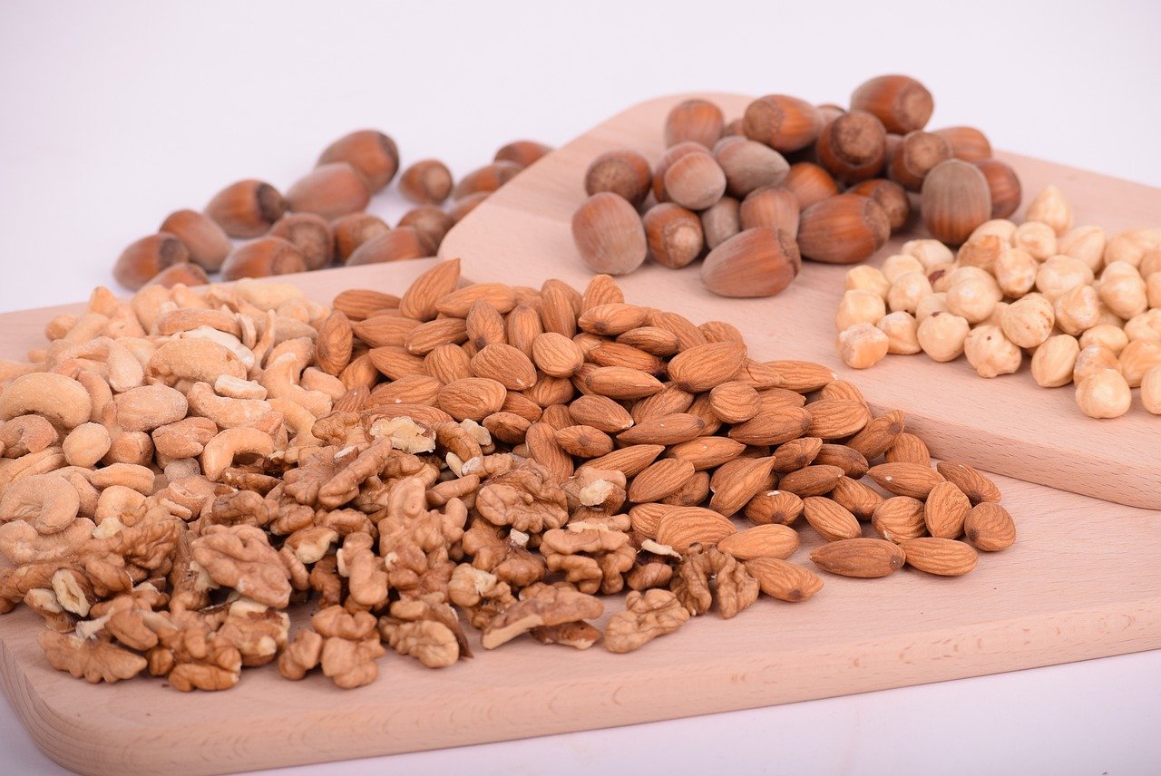nuts g1c7d90902 1280 nuts g1c7d90902 1280