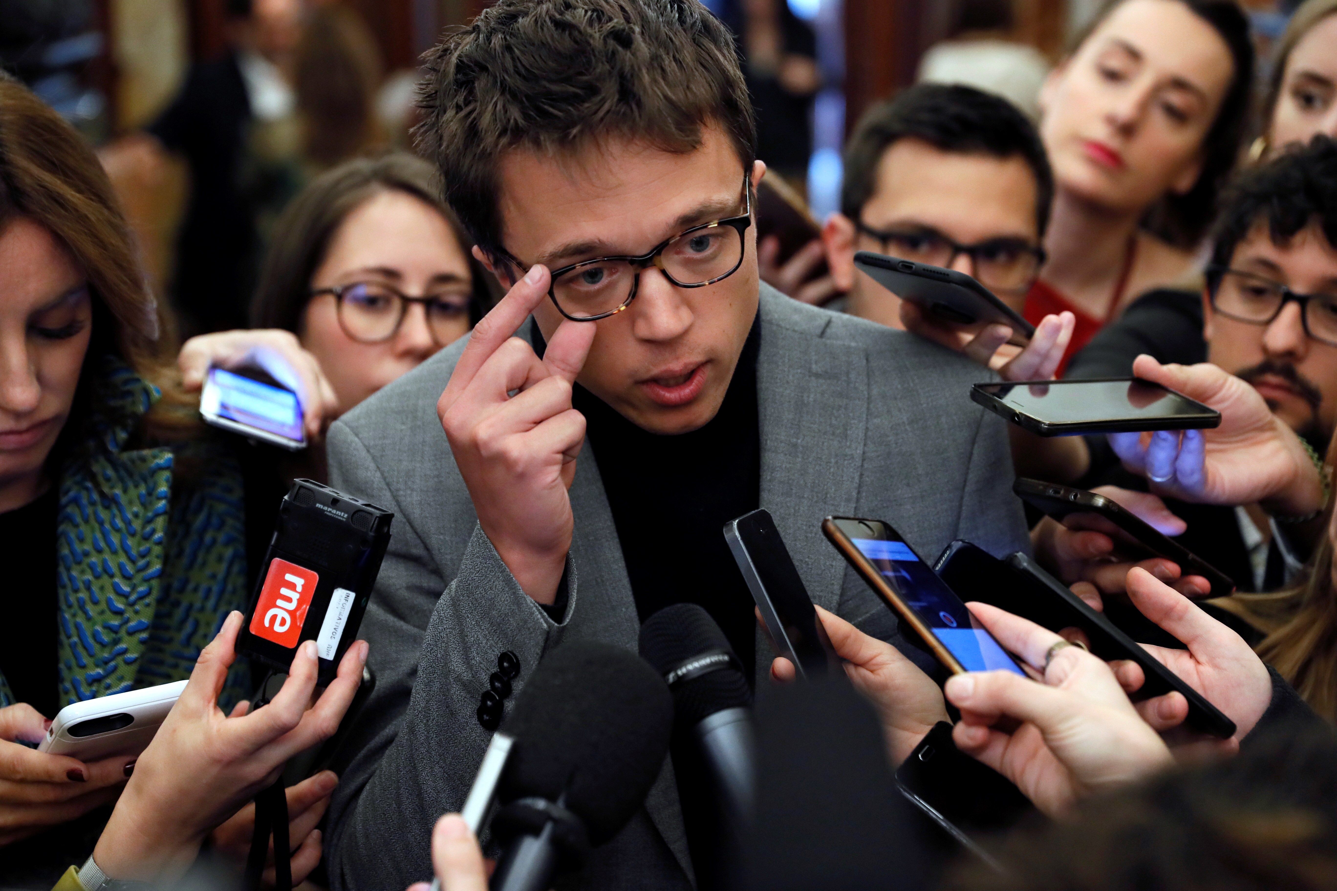 Errejón pide que se retiren las "medidas de excepción" a los presos