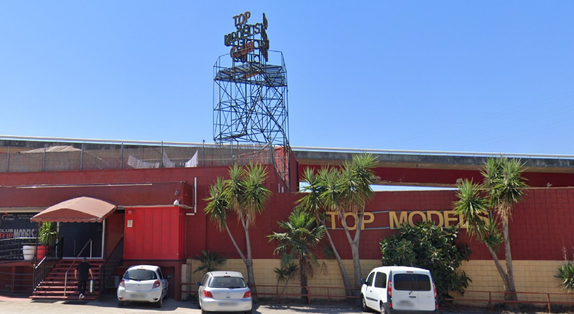 El Prat de Llobregat ordena el cierre del prostíbulo Top Models