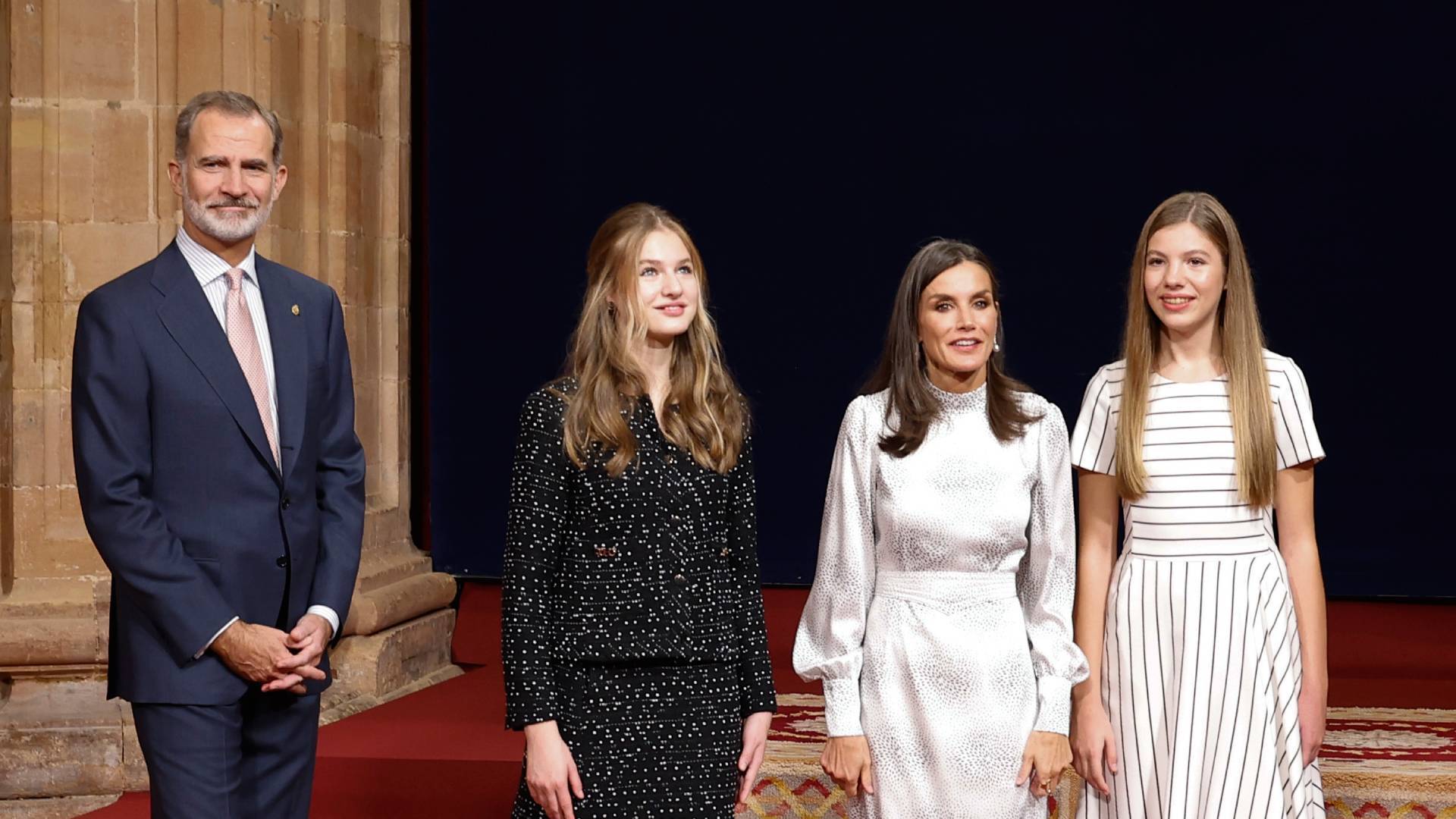 Letizia con sus hijas Letizia con sus hijas