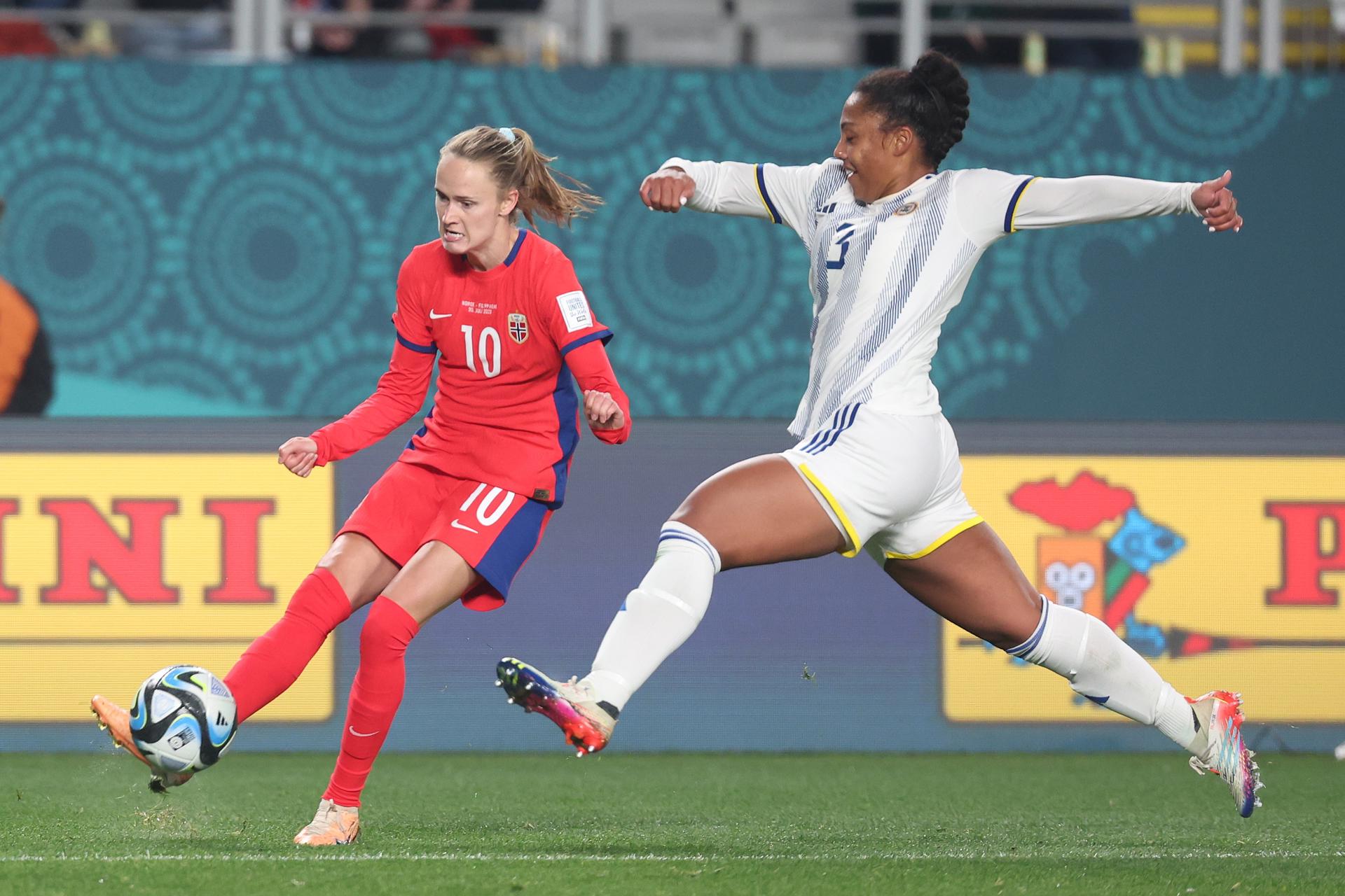 Mundial femení: Caroline Graham Hansen es reivindica amb Noruega, que ja està a vuitens (6-0)