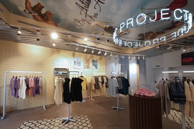 Nude Project abre una pop-up store en La Roca Village - Ediciones Sibila