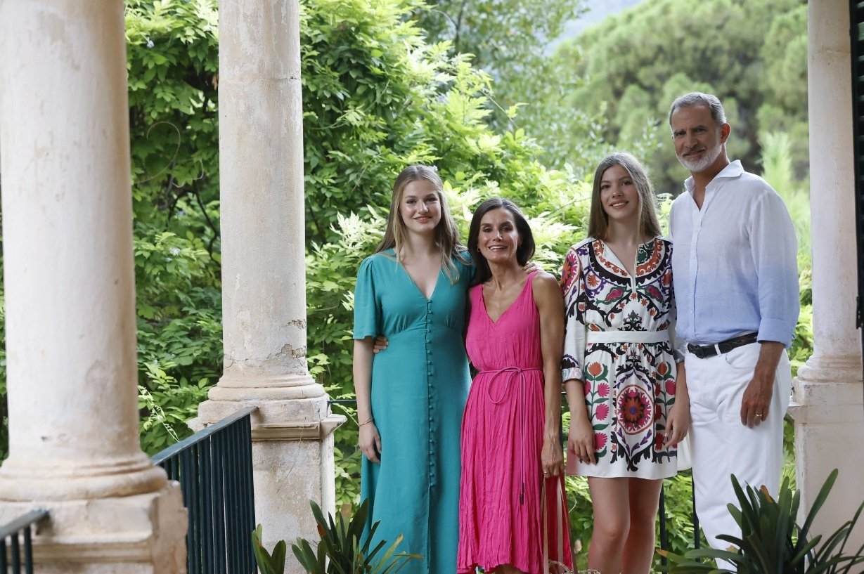 posado estiu familia reial palma 2023 5 posado estiu familia reial palma 2023 5
