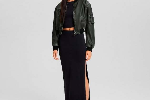 Cazadora bomber efecto piel desgastada Cazadora bomber efecto piel desgastada