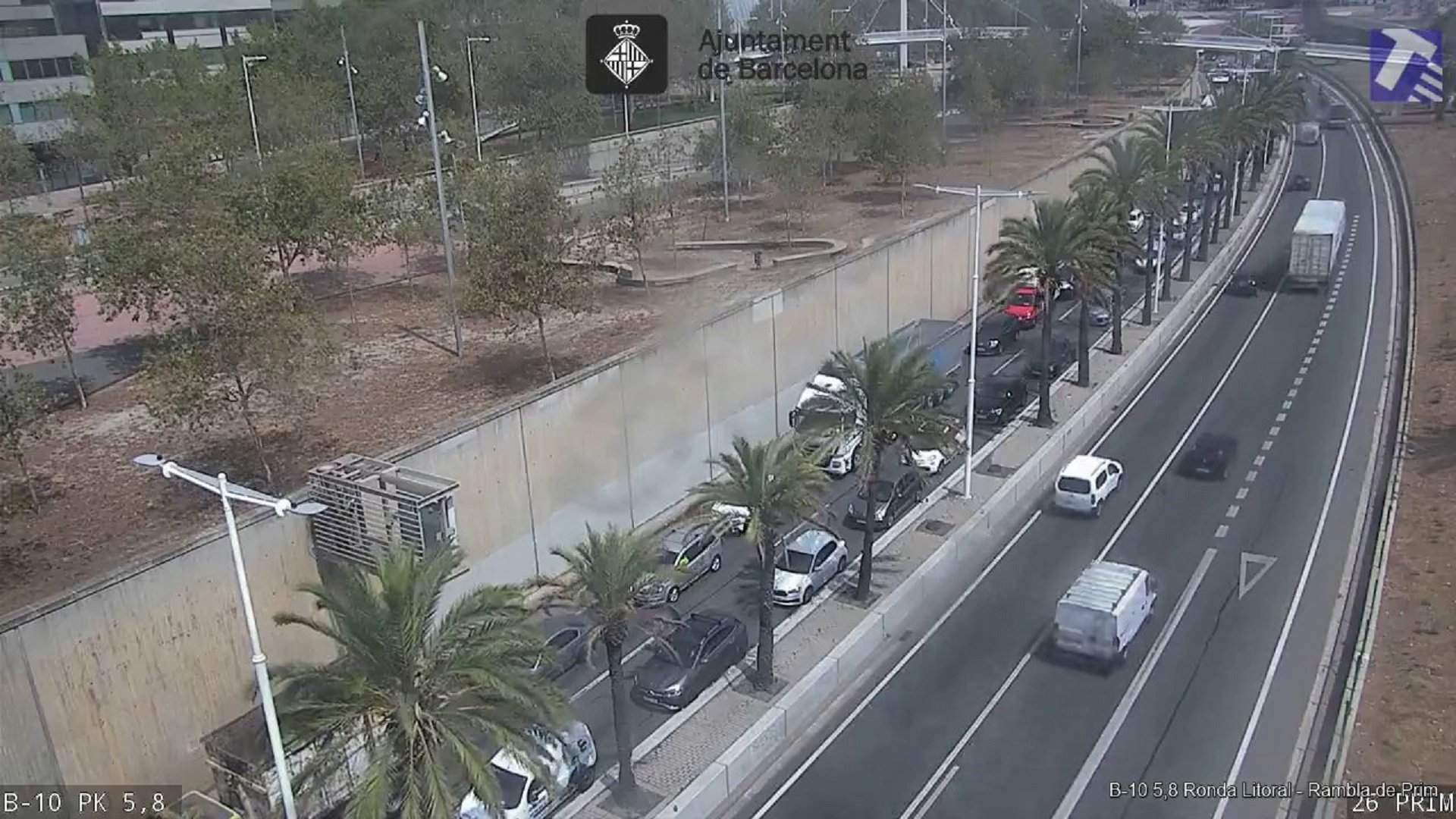 Reabierta la ronda del Litoral de Barcelona después de un accidente que ha obligado a cortarla