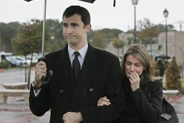 Letizia y Felipe en el funeral de Erika Ortiz