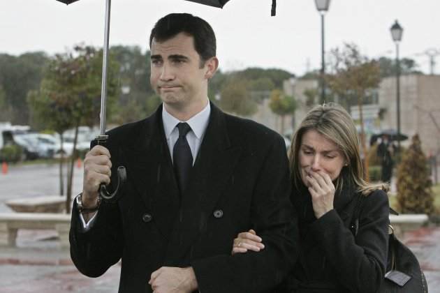 Letizia i Felipe en el funeral d'Erika Ortiz Letizia i Felipe en el funeral d'Erika Ortiz
