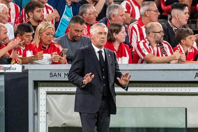 Carlo Ancelotti Real Madrid Athletic Club calma / Foto: EFE Carlo Ancelotti Real Madrid Athletic Club calma / Foto: EFE