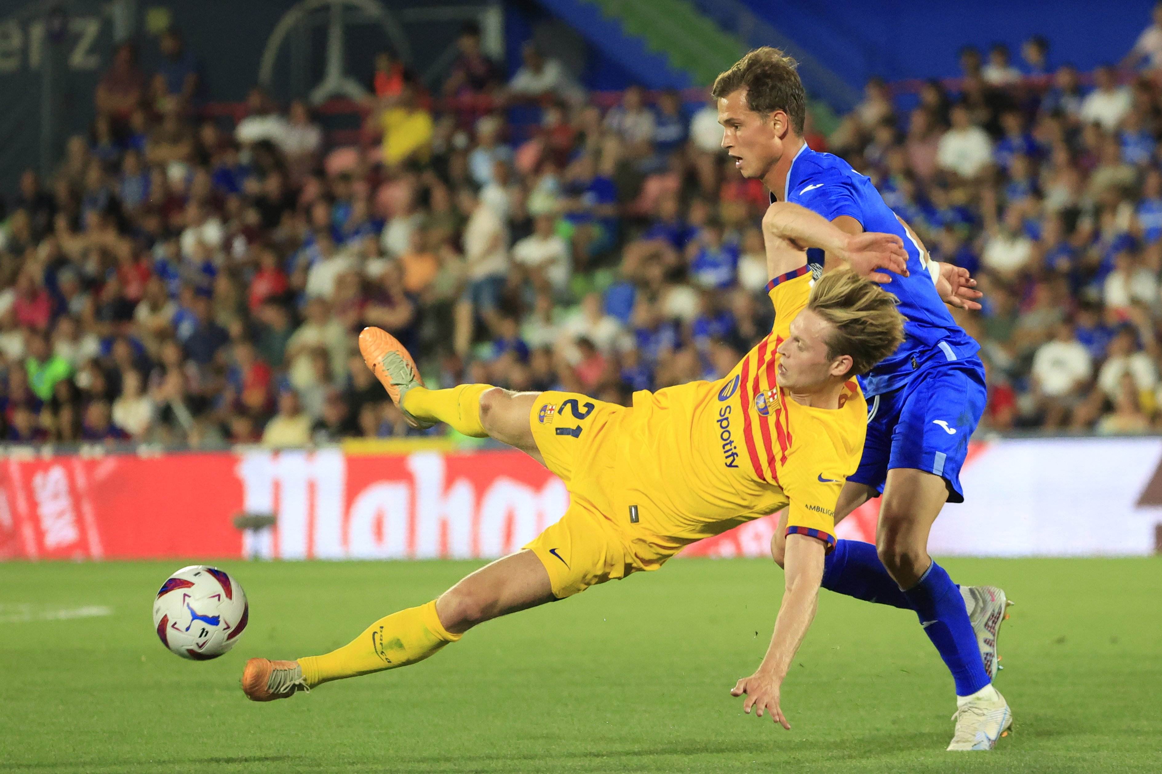 El Getafe imposa la seva llei i esgarrapa un empat davant el Barça (0-0)