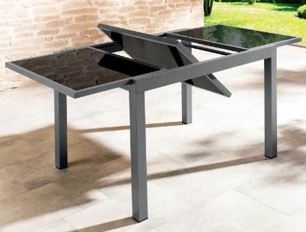 Lidl tiene la mesa de exterior de las casas de diseño, pero a precio para todos los bolsillos