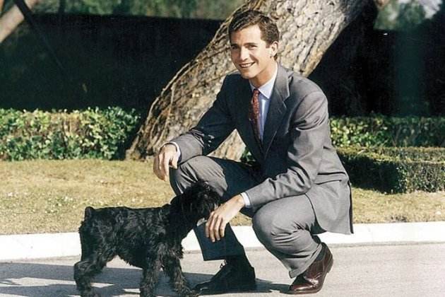 Felipe con su Snauchzer Felipe con su Snauchzer