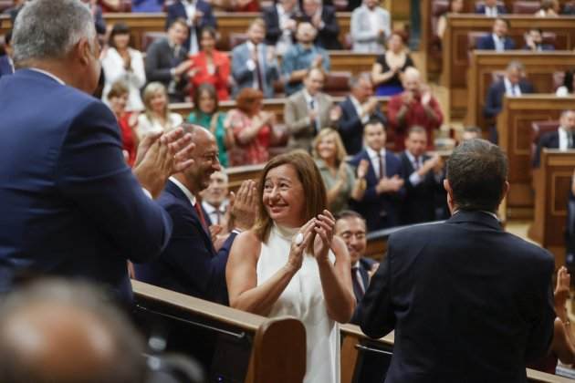 Francina Armengol celebra haver estat escollida. EFE Francina Armengol celebra haver estat escollida. EFE