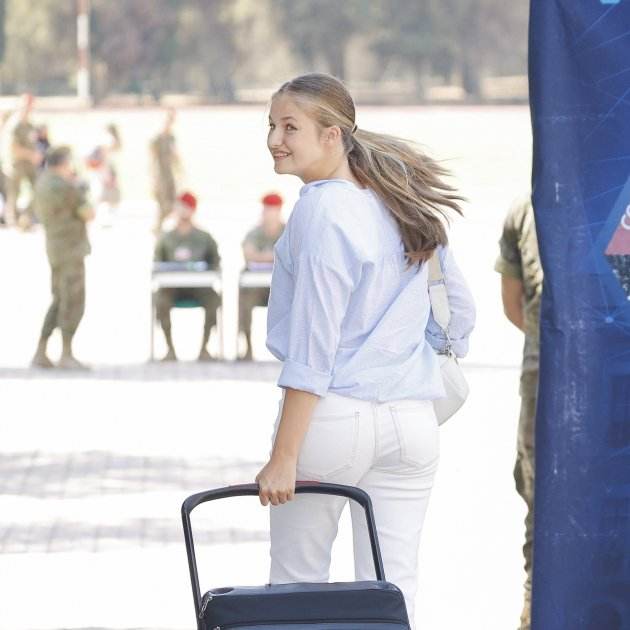 Leonor militar maleta GTRES Leonor militar maleta GTRES