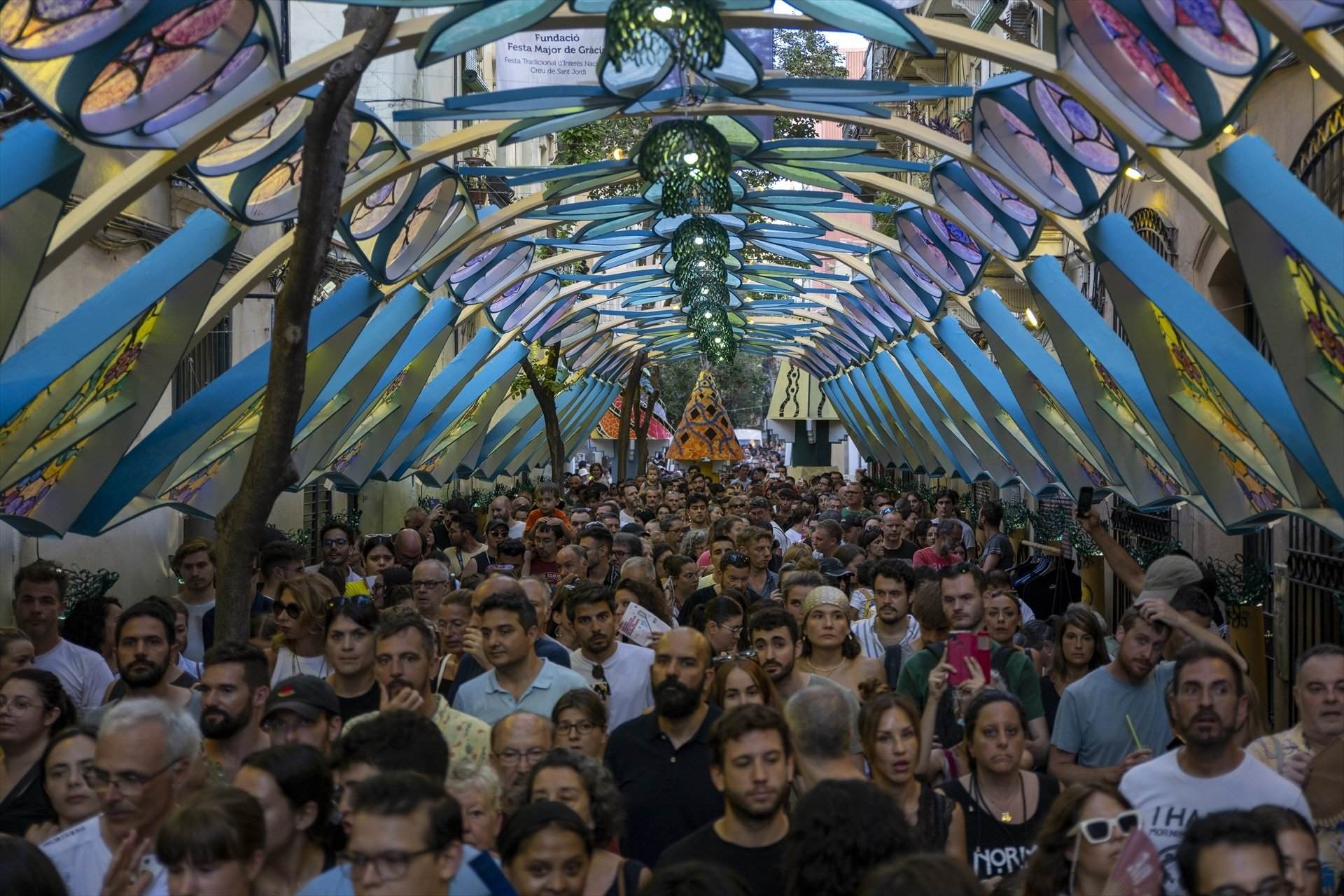 Las Fiestas de Gracia 2023, el conflicto Irán - EE.UU. y más: la vuelta al mundo en 15 fotos