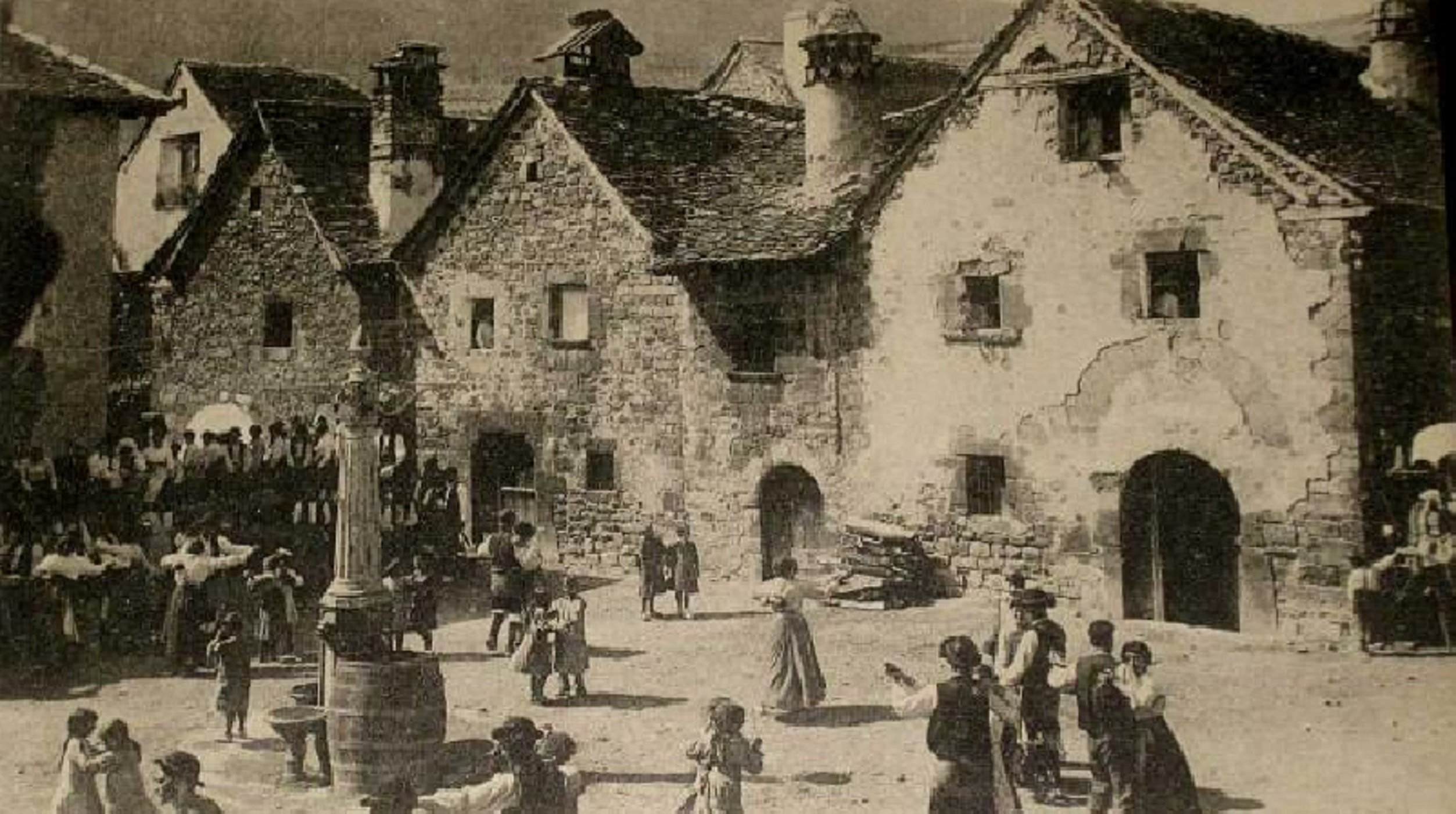 Ansó (circa 1900). Font Pinterest Ansó (circa 1900). Font Pinterest