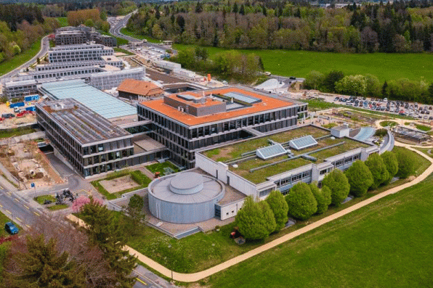 École hôtelière de Lausanne (EHL Hospitality Business School)