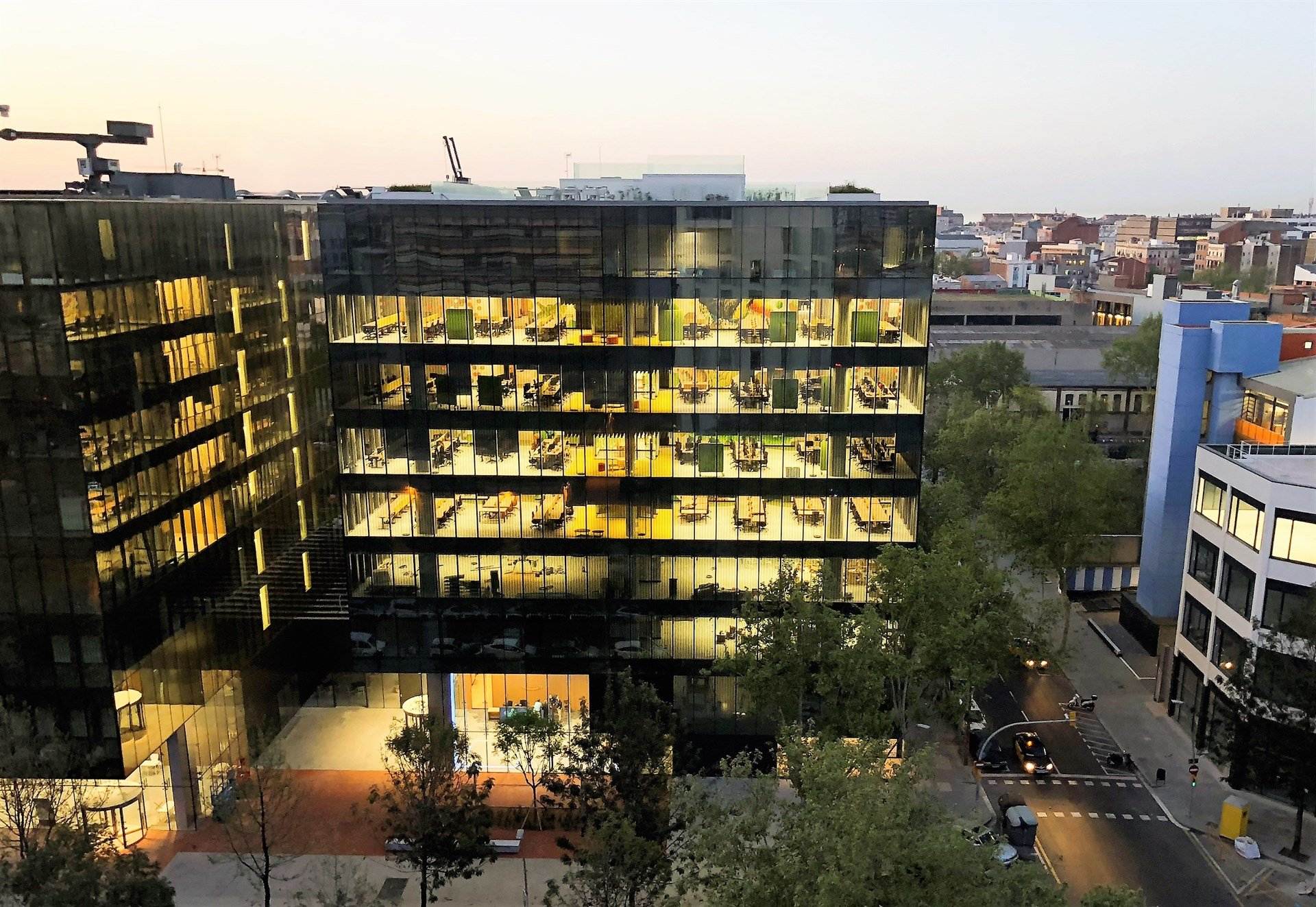 Barcelona acull el nou centre d'Amazon per donar servei a les pimes