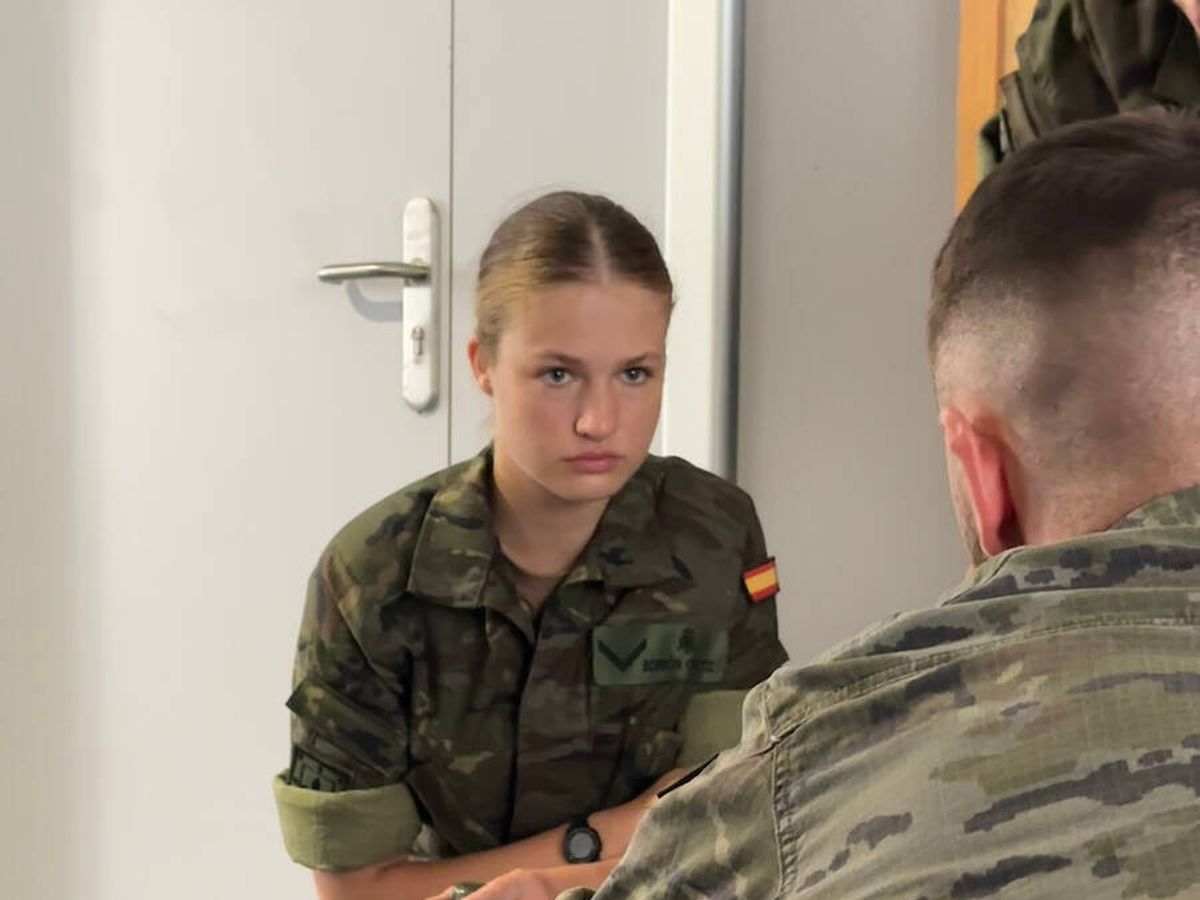 El rellotge que la princesa Elionor porta a l'Acadèmia Militar de Saragossa és de Decathlon