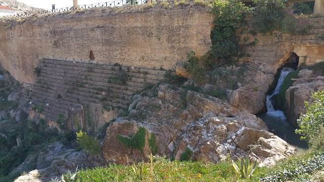Els romans també aixecaven preses i la més alta és a prop de Belchite
