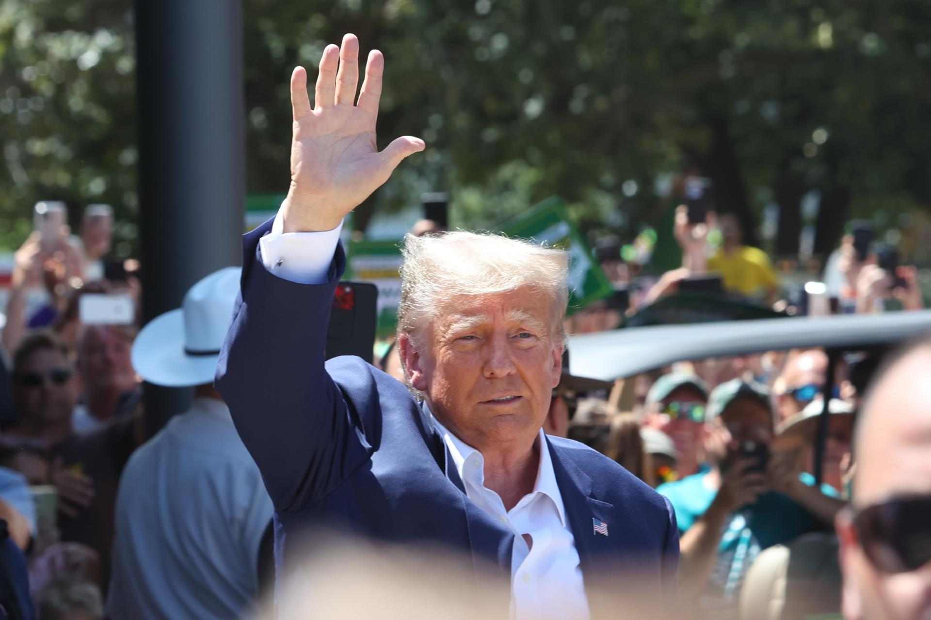 Trump haurà de pagar una fiança de 200.000 dòlars per evitar la presó a Geòrgia