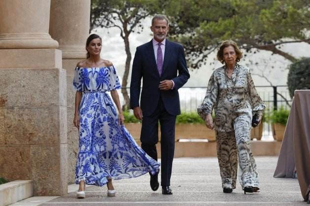 Felipe, Reina Sofia, Letizia efe Felipe, Reina Sofia, Letizia efe